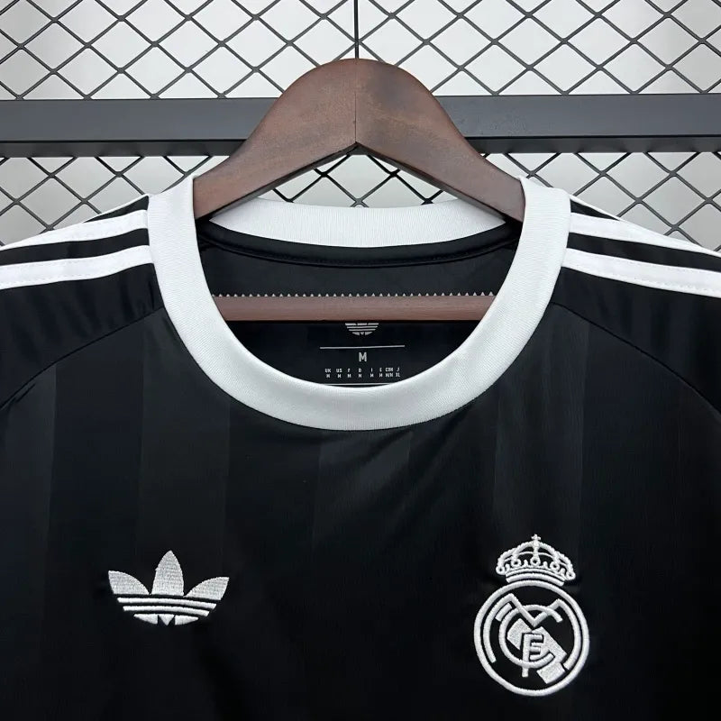 Camiseta Real Madrid Edición Especial Negra 2025/26 Versión Fan