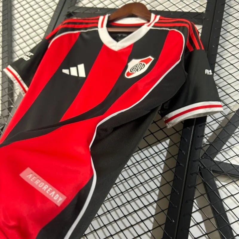 Camiseta River Plate Visita 2025/26 Versión Fan