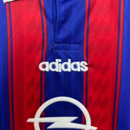 Bayern Munich Kit Niños Local 1995/97