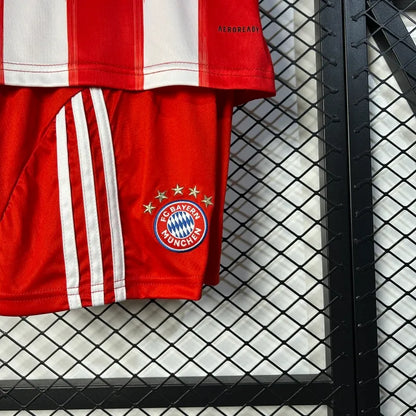Bayern Munich Kit Niños Local 2025/26
