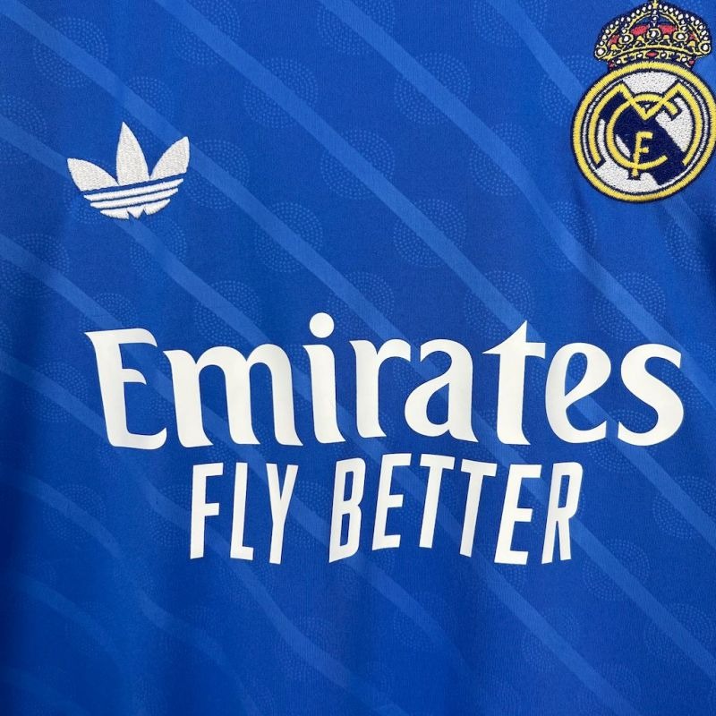 Camiseta Real Madrid Tercera 2025/26 Versión Fan