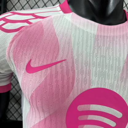 Camiseta FC Barcelona Edición Especial Blanca y Rosada 2025/26 Versión Jugador