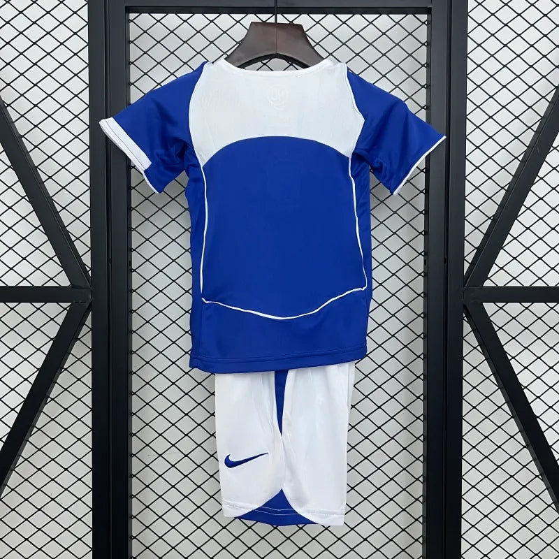 Brasil Kit Niños Visita 2004