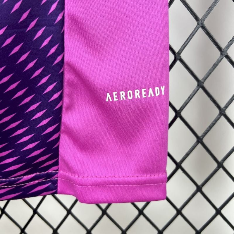 Real Madrid Kit Niños Portero Morado 2025/26