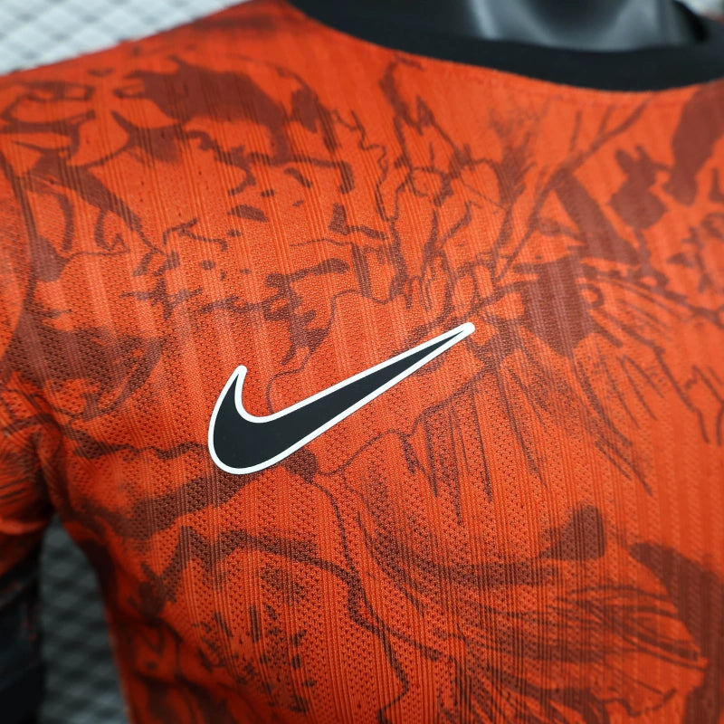 Camiseta Liverpool Edición Especial Fénix 2024/25 Versión Jugador