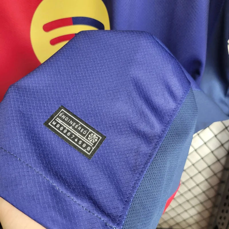 Camiseta FC Barcelona Local 2024/25 Versión Fan