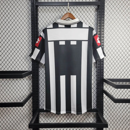 Camiseta Juventus Retro 2001/02