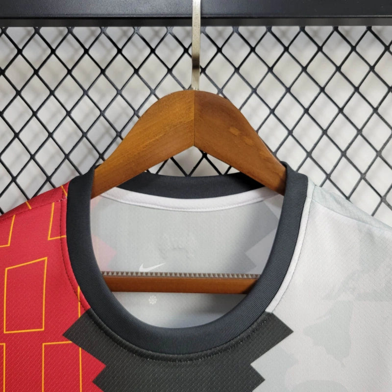 Camiseta Liverpool Edición Especial 2024/25 Versión Fan