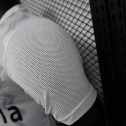 Camiseta Bayer 04 Leverkusen Visita 2024/25 Versión Jugador