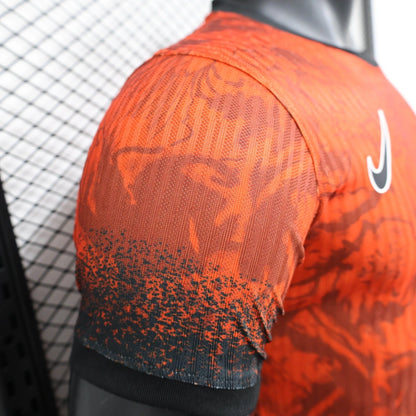 Camiseta Liverpool Edición Especial Fénix 2024/25 Versión Jugador