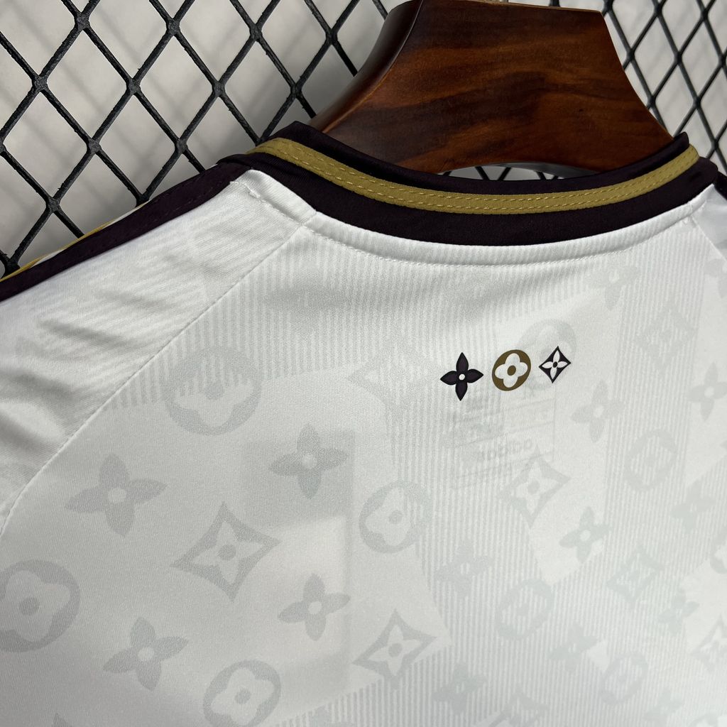 Camiseta Real Madrid Edición Especial "LV" 2024/25 Versión Fan