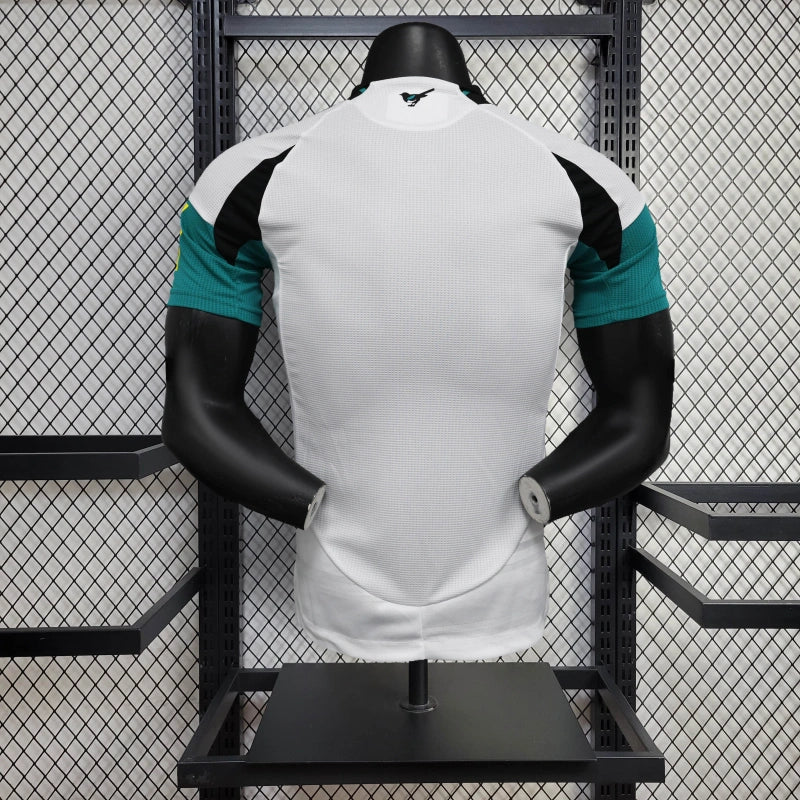 Camiseta Newcastle United Tercera 2024/25 Versión Jugador