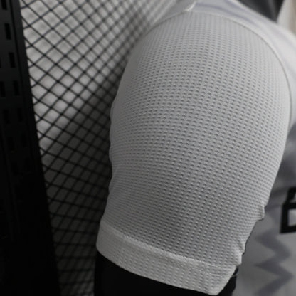 Camiseta Bayer 04 Leverkusen Visita 2024/25 Versión Jugador