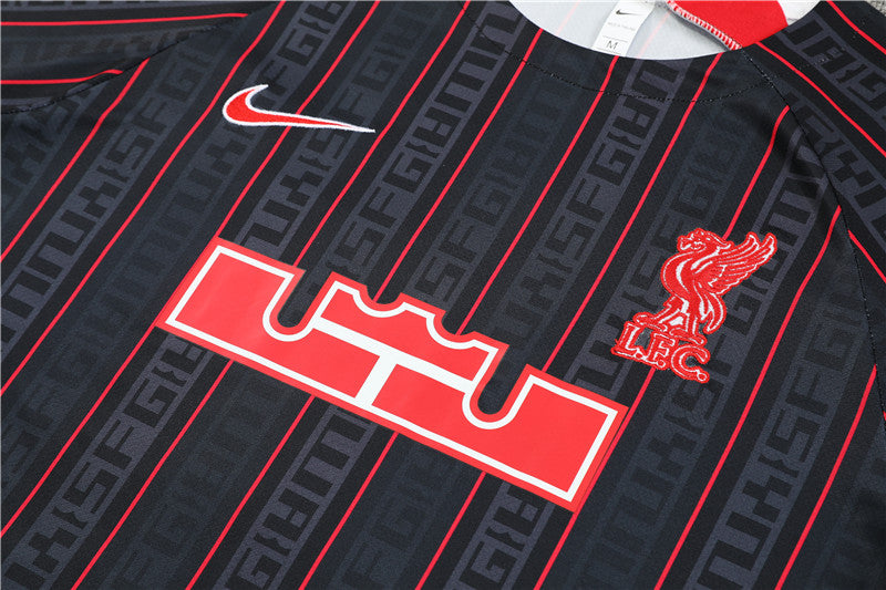 Liverpool Entrenamiento Kit Adulto Lebron James 2023/24