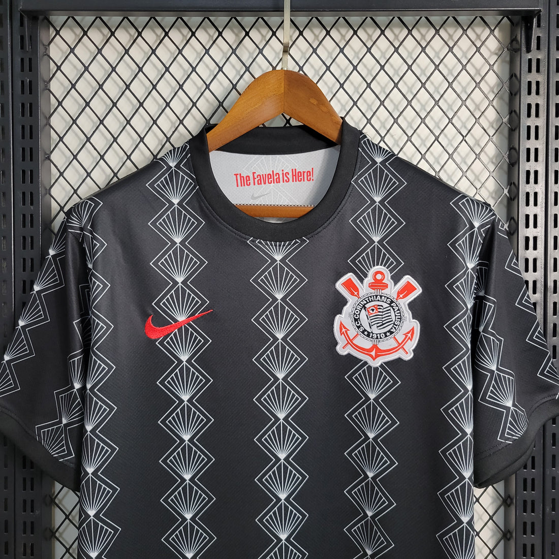 Camiseta Corinthians Entrenamiento 2023/34 Versión Fan