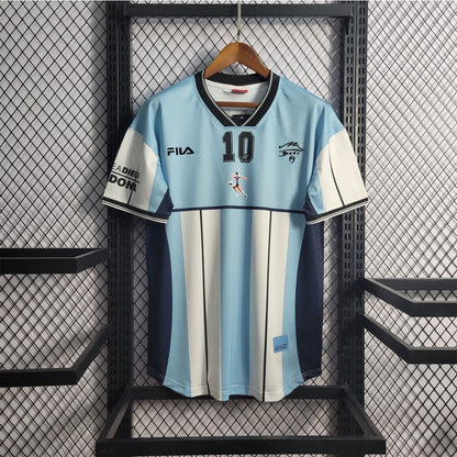 Camiseta Argentina Retro Conmemorativa Maradona 2001