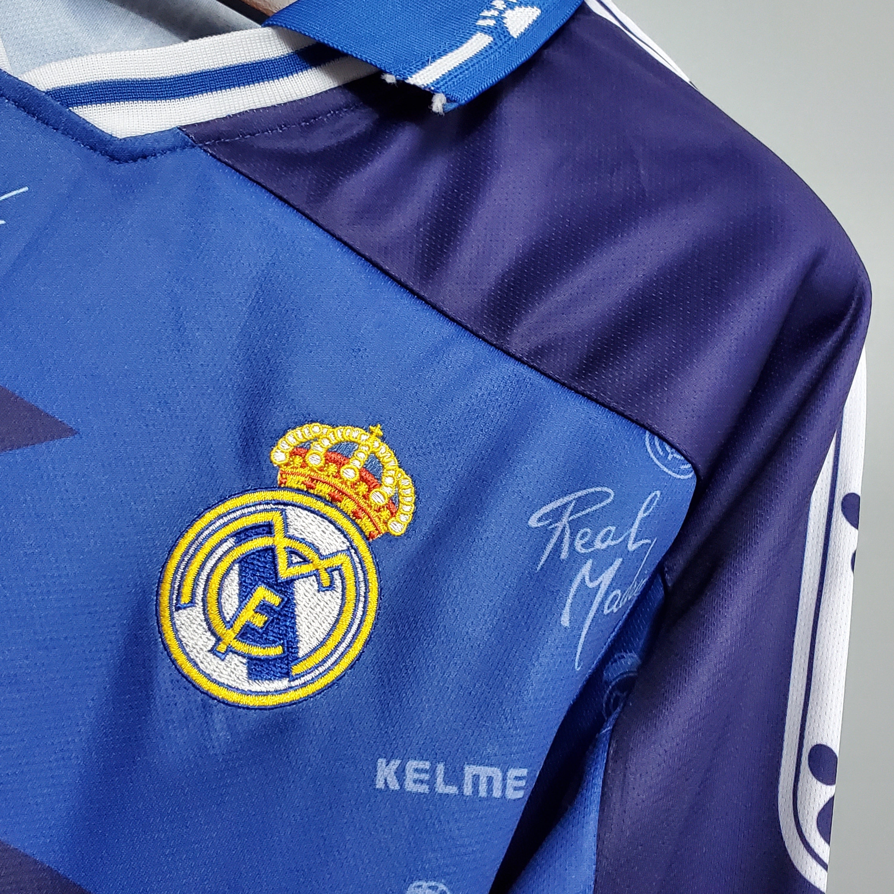 Real Madrid Visita Retro 1994/96 Versión Fan