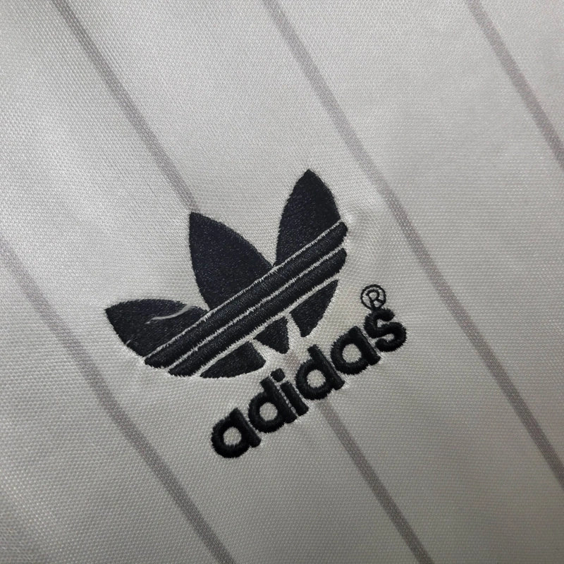 Camiseta Manchester United Retro Visita 1983