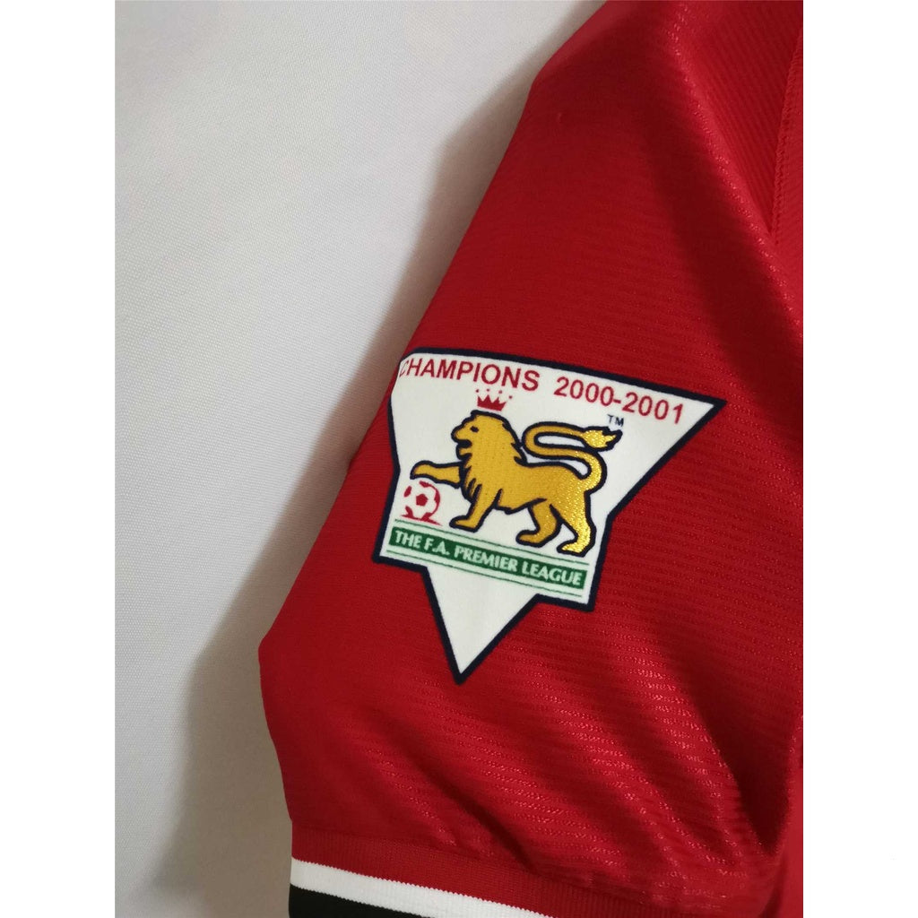 Camiseta Manchester United Local Retro 2000/02