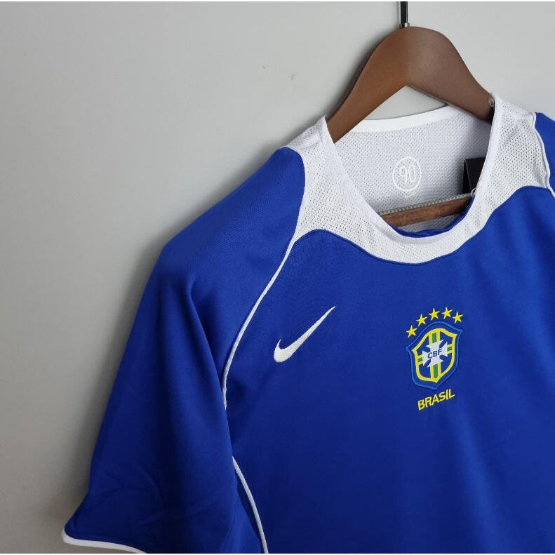 Camiseta Brasil Visita Retro 2004