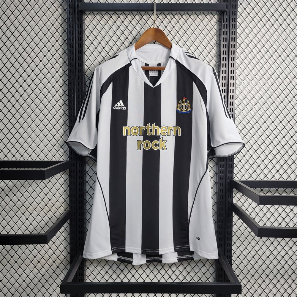 Camiseta Newcastle Local Retro 2005/06