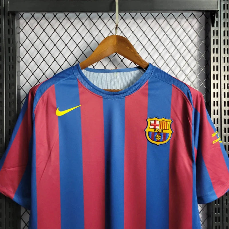 FC Barcelona Local Retro 2005/06 Versión Fan