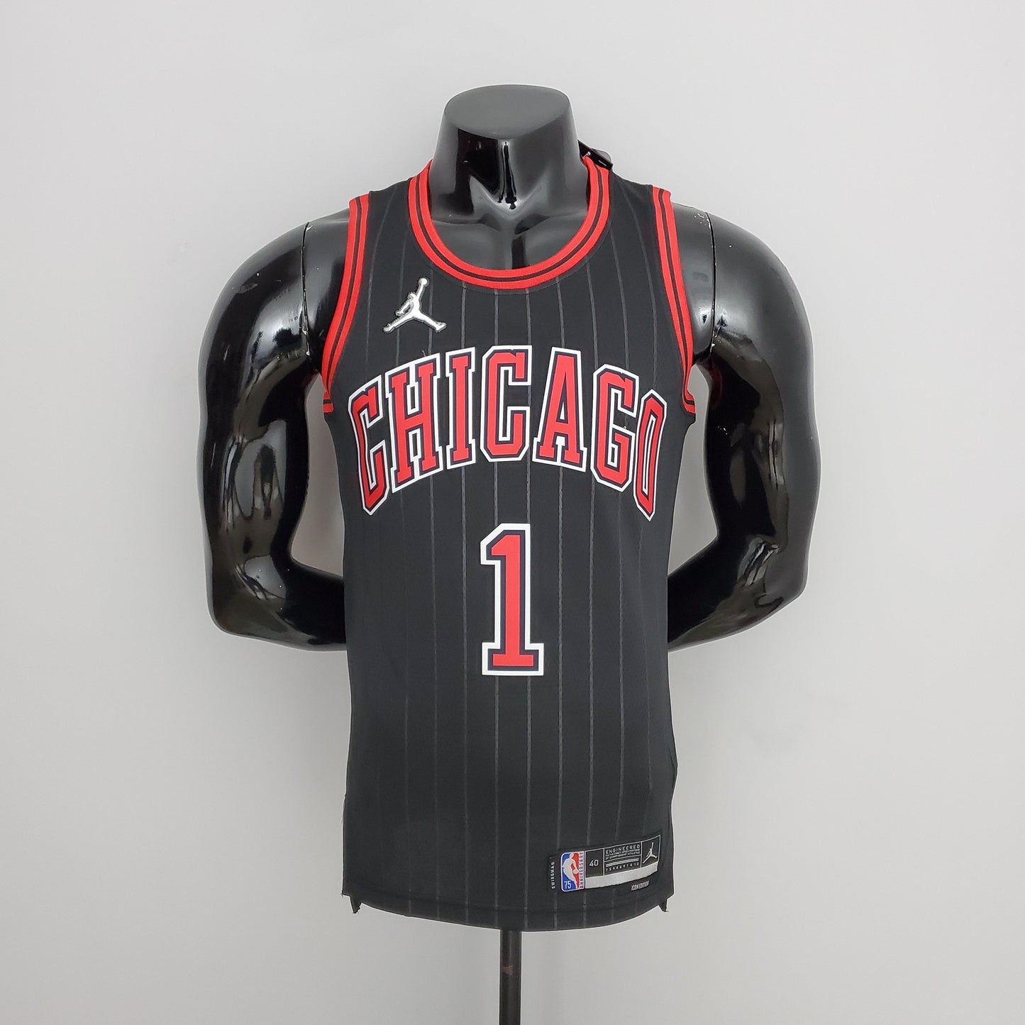 Camiseta Chicago Bulls Jordan Negra NBA 75 Aniversario