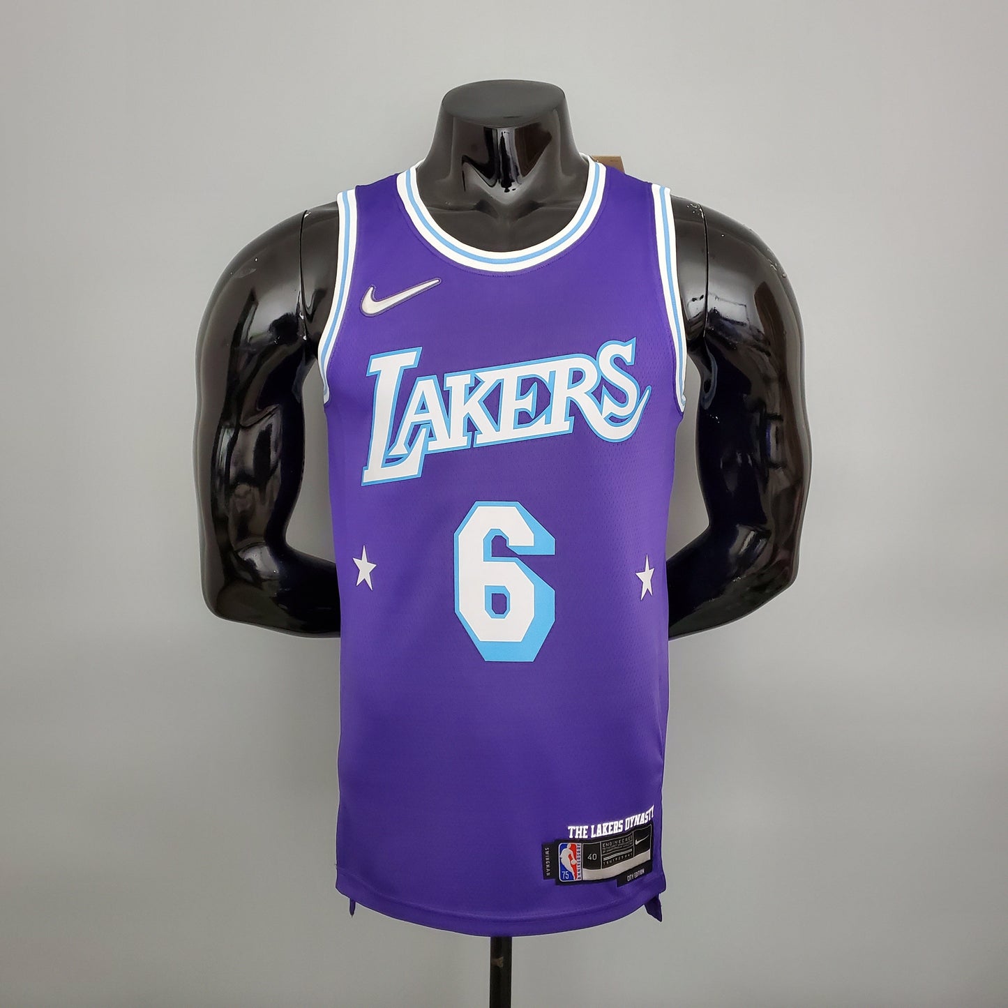 Camiseta LA Lakers Aniversario 75 Morada 2022 Versión Fan
