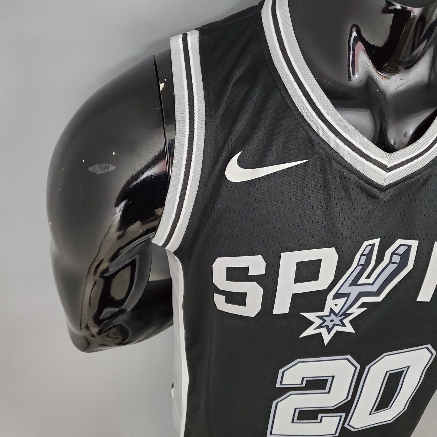 Camiseta San Antonio Spurs "Connect" Negra NBA