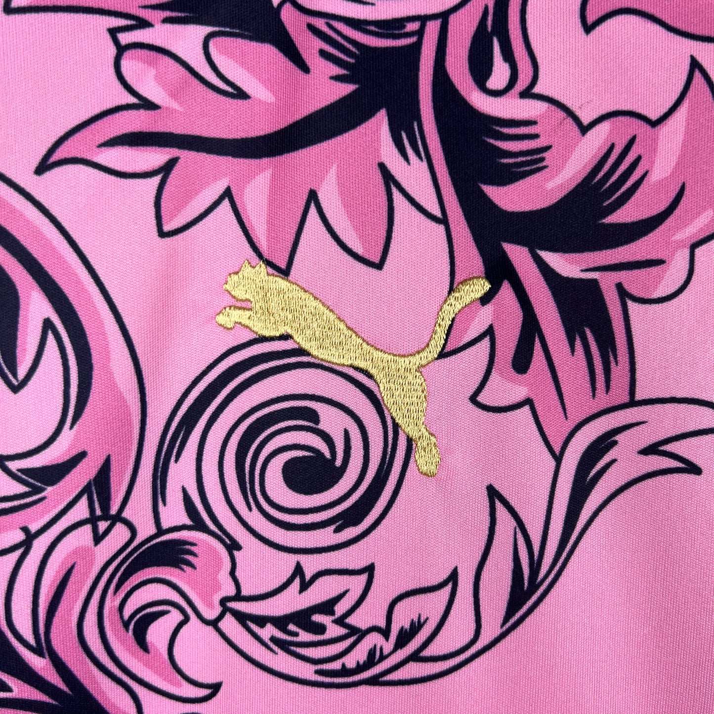 Camiseta Italia Versace Pink Edition 2023/24 Versión Fan