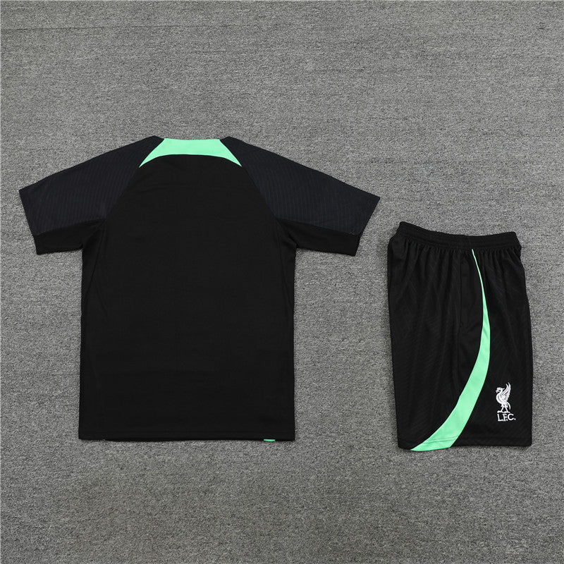 Liverpool Entrenamiento Kit Adulto Negro Verde 2023/24