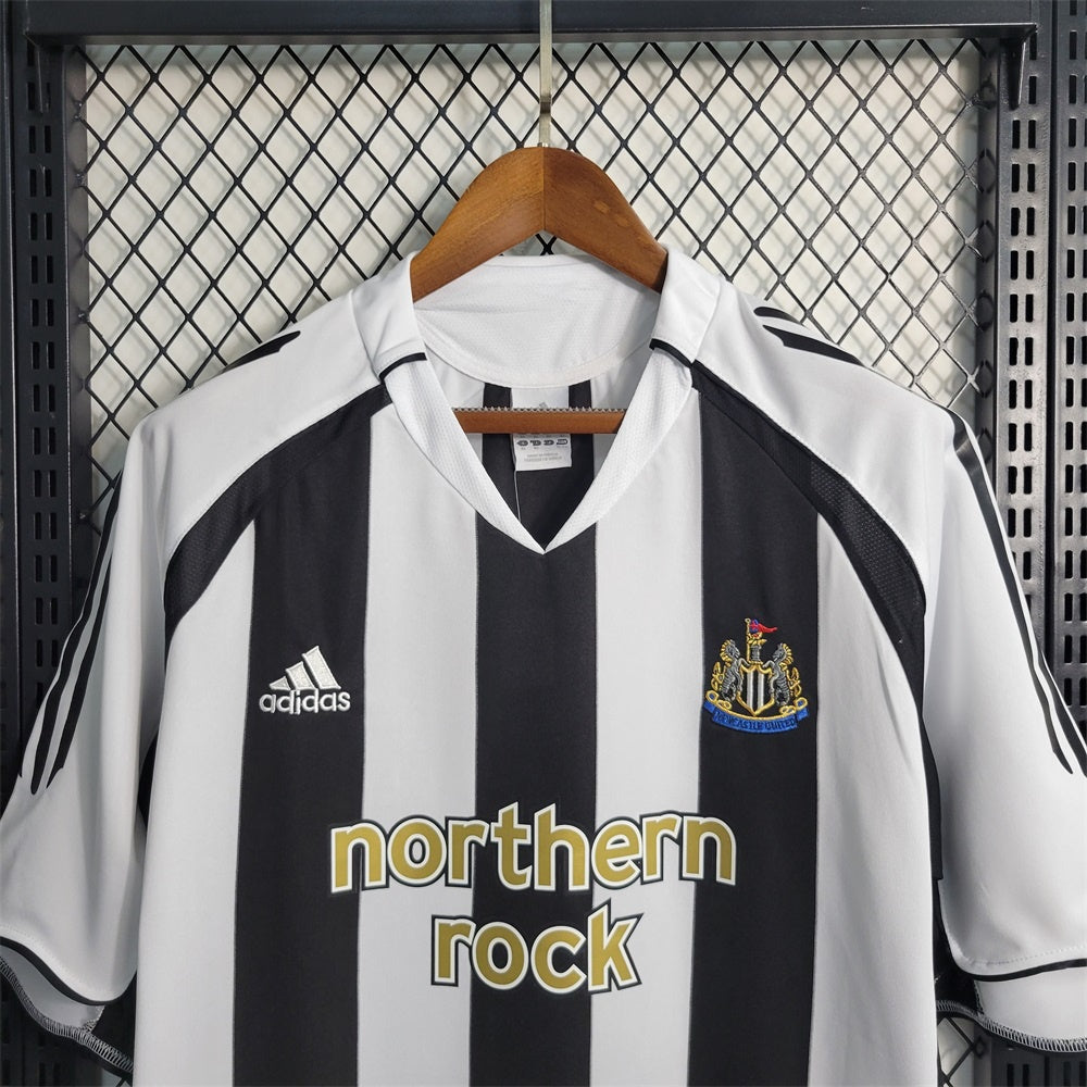 Camiseta Newcastle Local Retro 2005/06