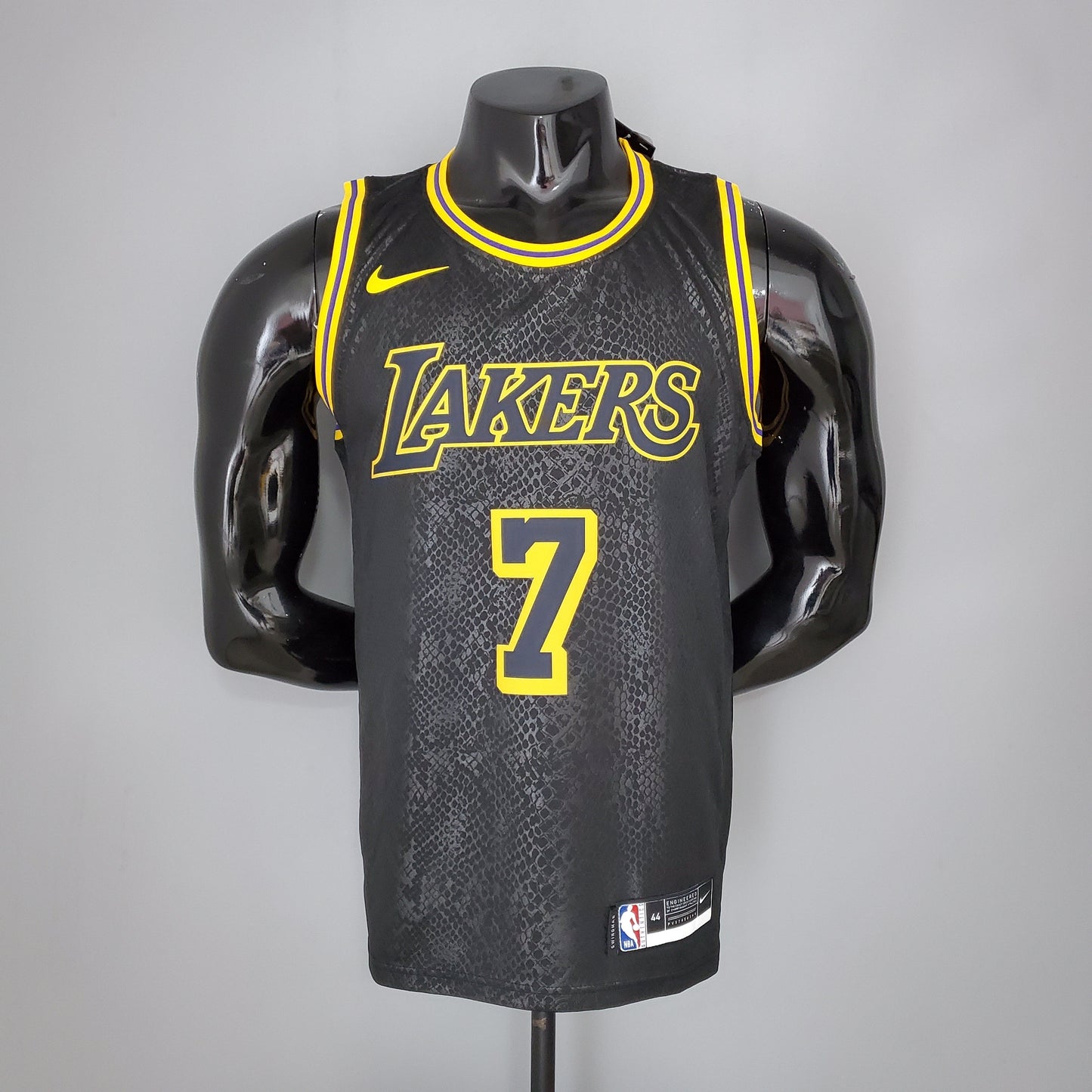 Camiseta LA Lakers Negra Edición Black Mamba Versión Fan