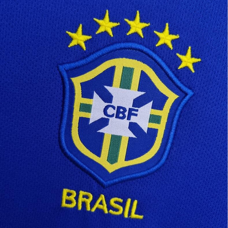 Camiseta Brasil Visita Retro 2004