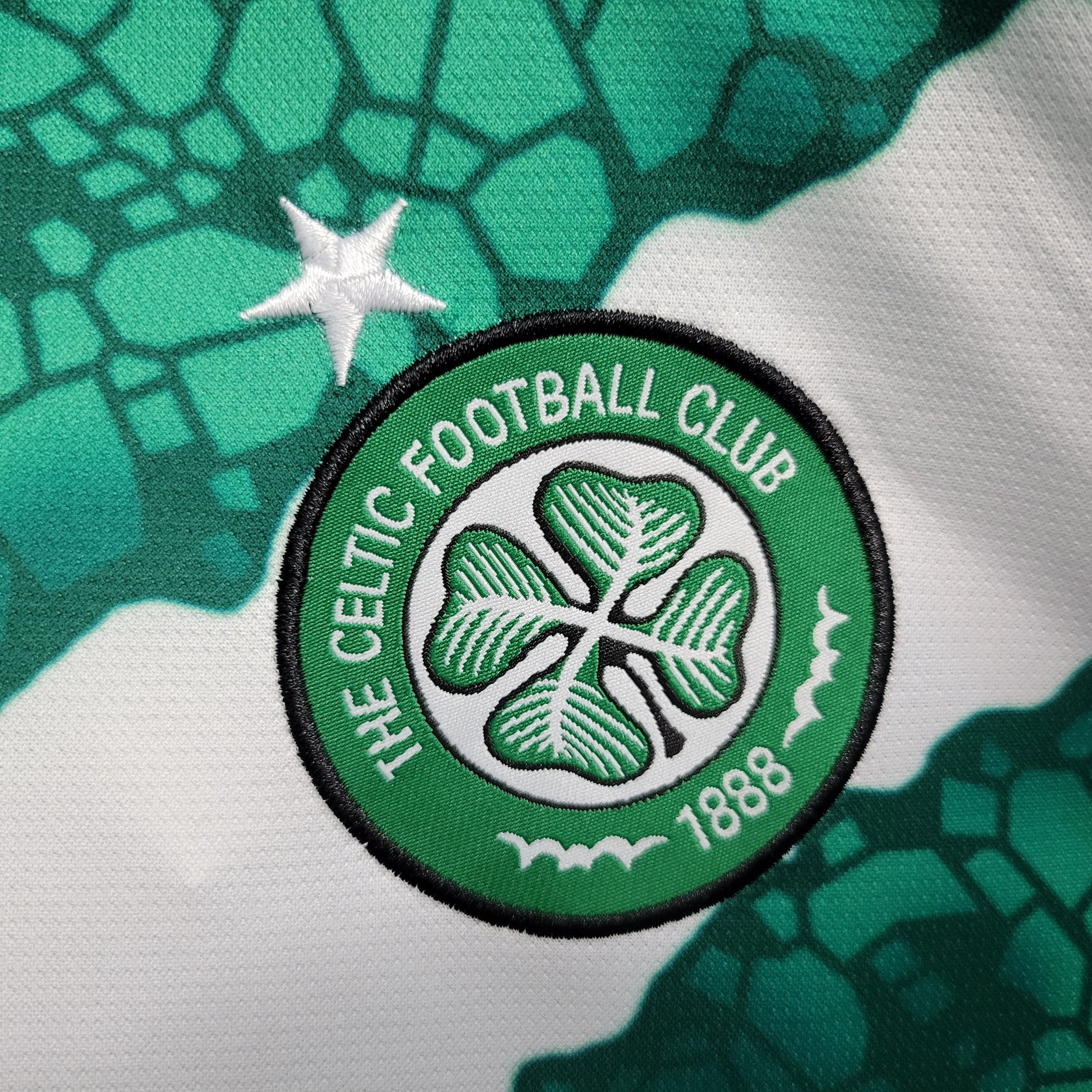 Celtic Local 2023/24 Versión Fan