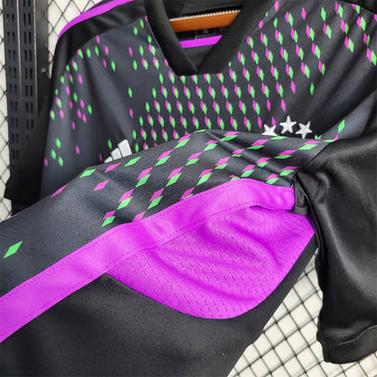 Camiseta Bayern Munich Visita 2023/24 Versión Fan