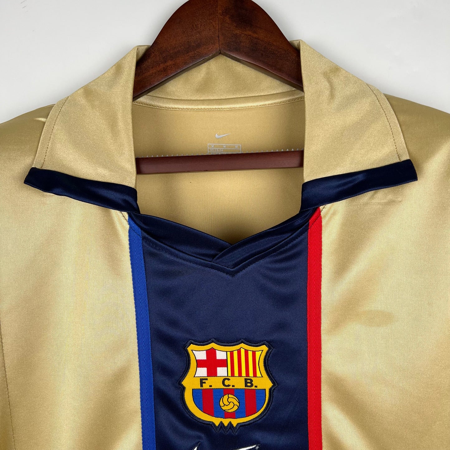 Camiseta FC Barcelona Visita Retro 2002