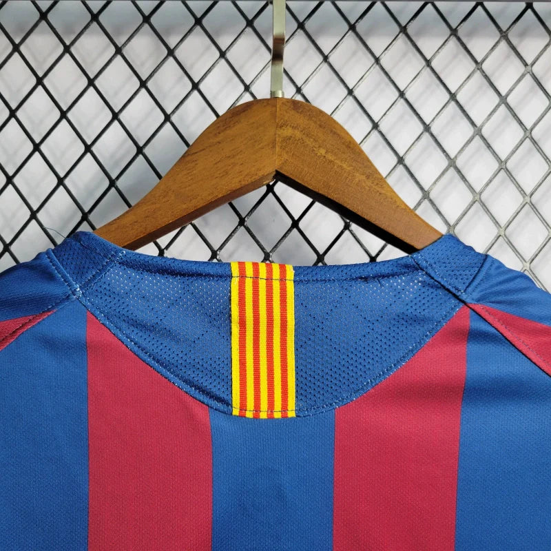 FC Barcelona Local Retro 2005/06 Versión Fan