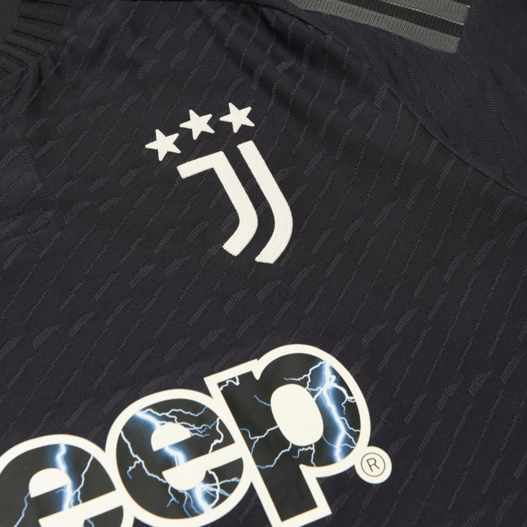 Camiseta Juventus Tercera 2023/24 Versión Fan