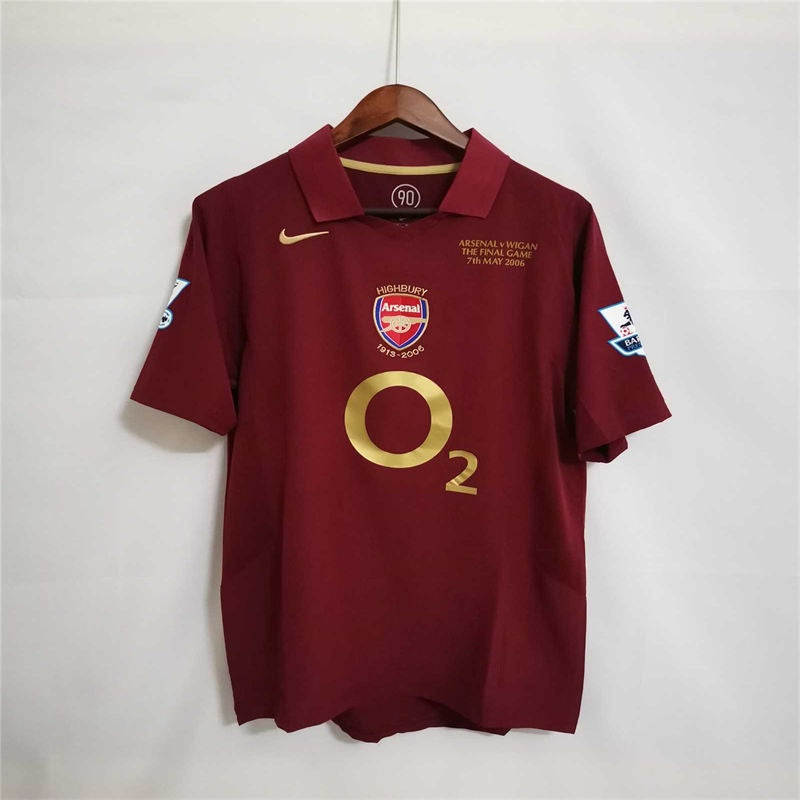 Camiseta Arsenal Retro 2005/06
