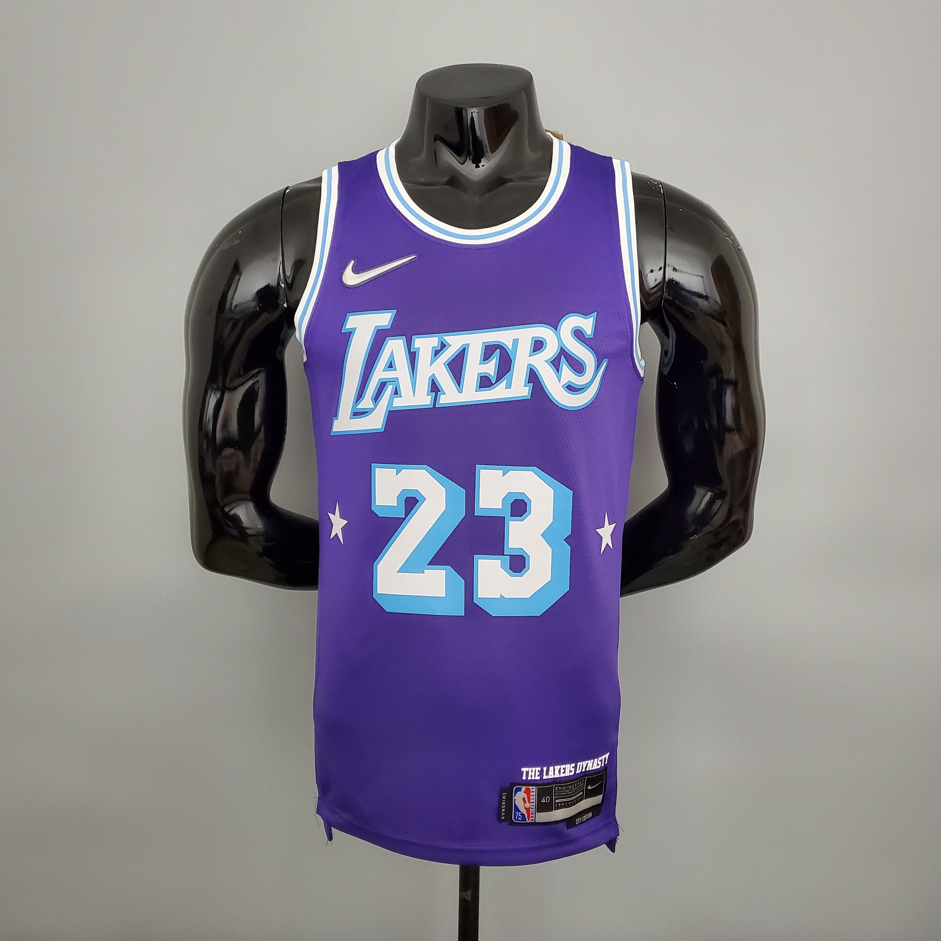 LA Lakers Aniversario 75 Morada 2022 Versión Fan