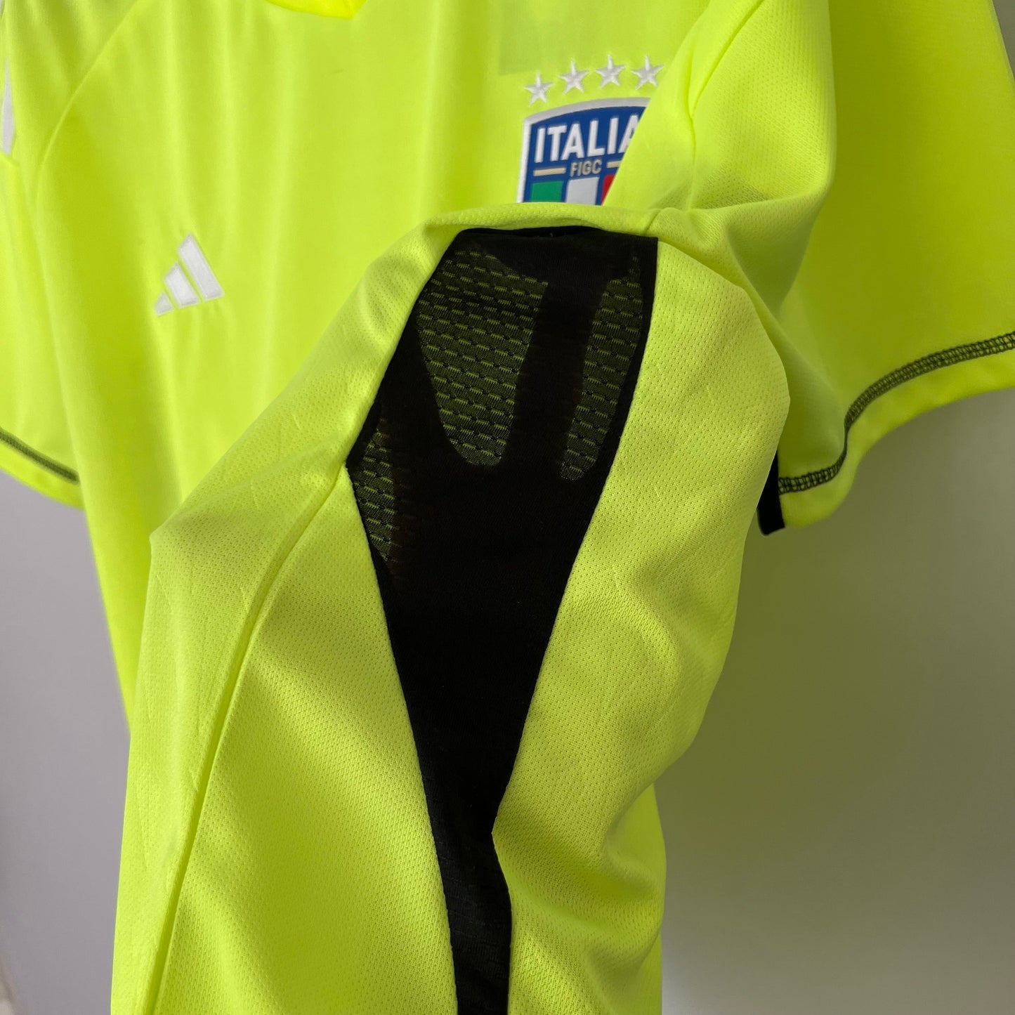 Camiseta Italia Portero 2023 Versión Fan