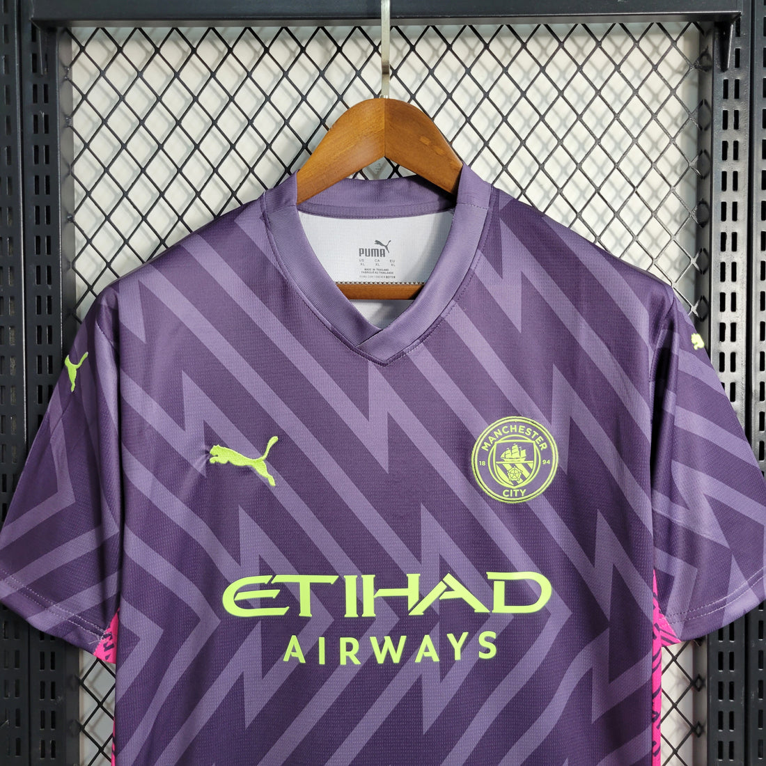 Manchester City Portero Morada 2023/24 Versión Fan