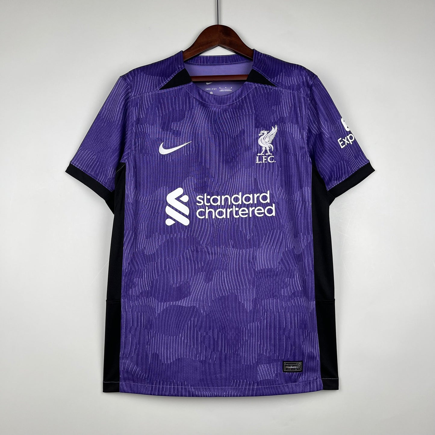 Camiseta Liverpool Tercera 2023/24 Versión Fan