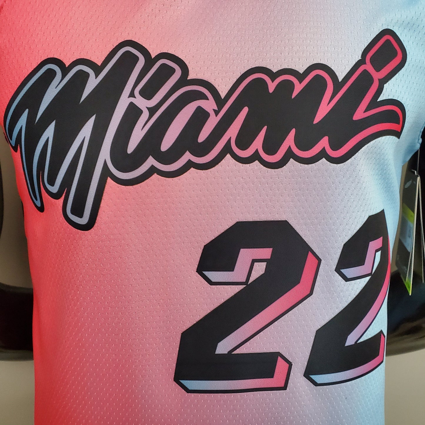 Camiseta Miami Heat "City Edition" Degradado Celeste Rosa