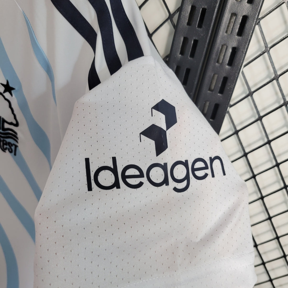 Camiseta Nottingham Forest Visita 2023/24 Versión Fan