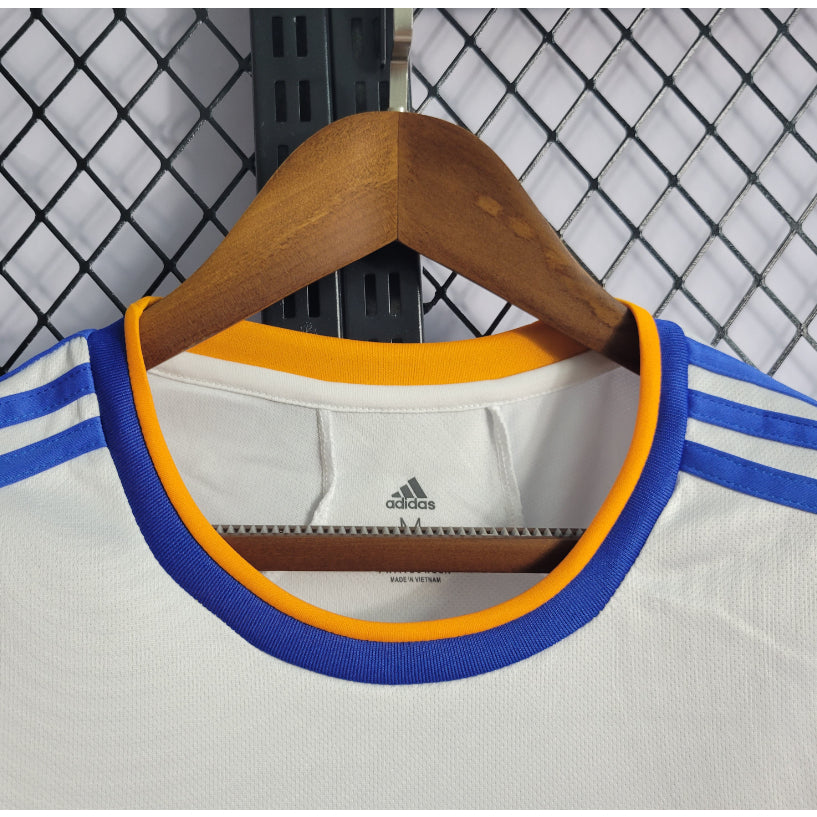 Real Madrid Local Retro 2021/22 Versión Fan