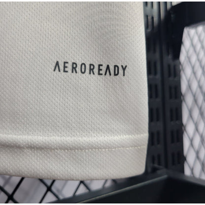 Camiseta Real Madrid Local Retro 2021/22