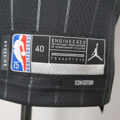 Camiseta Chicago Bulls Jordan Negra NBA 75 Aniversario