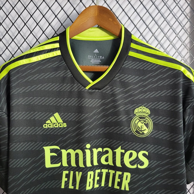Camiseta Real Madrid Tercera 2022/23 Versión Fan